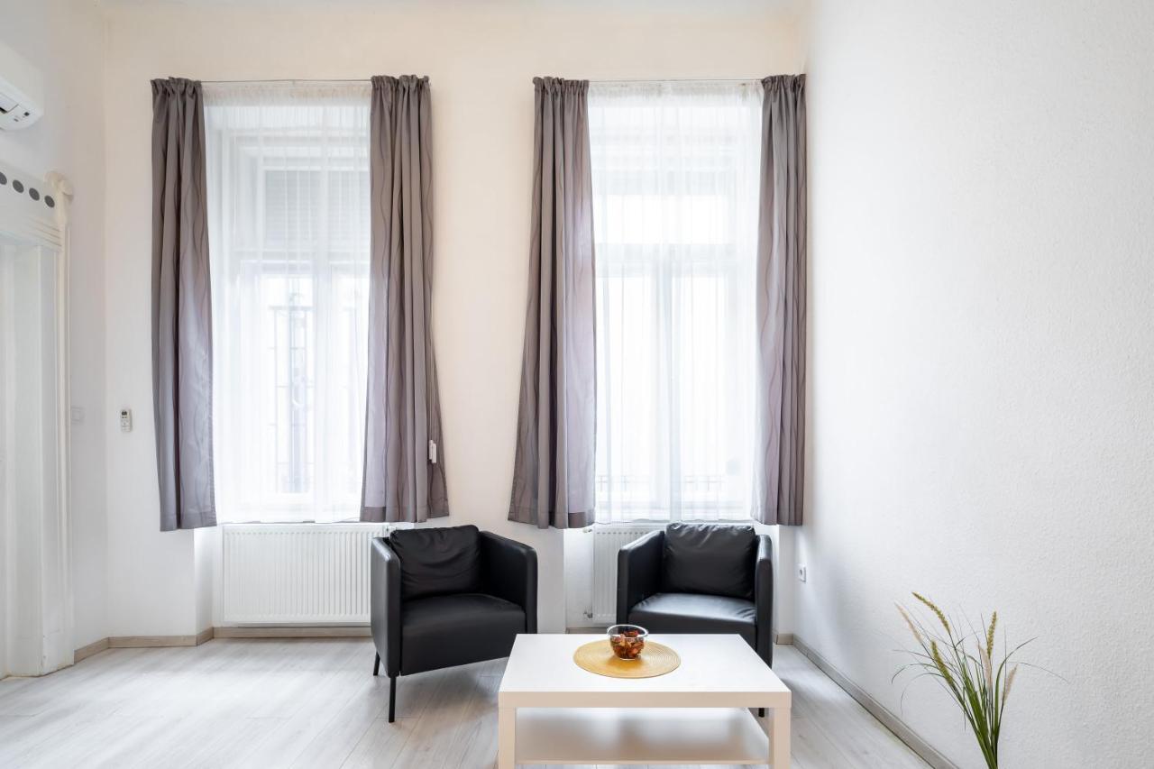 New, High Quality Apartment In The City Center Budapeste Exterior foto